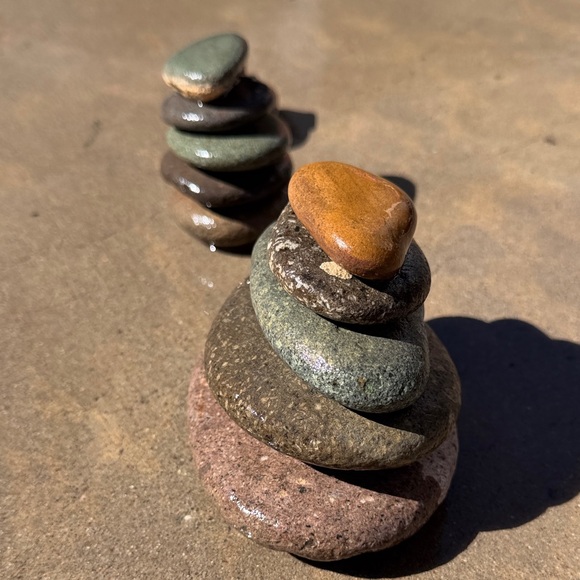 natural rock cairns Other - Earthy Tones Stone Sculpture